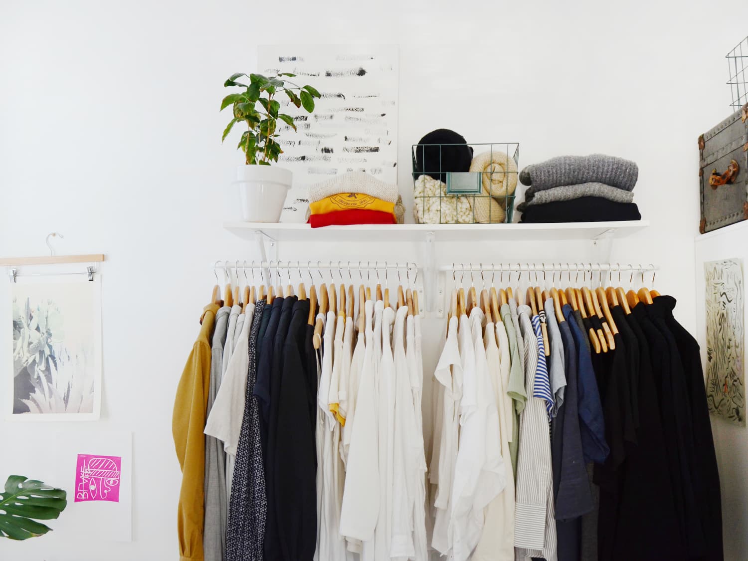 Ikea closet sales hanging rod